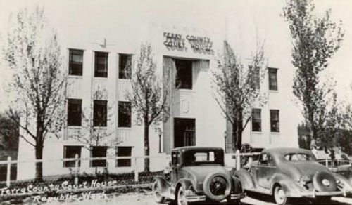 Ferry County Courthouse in 1939