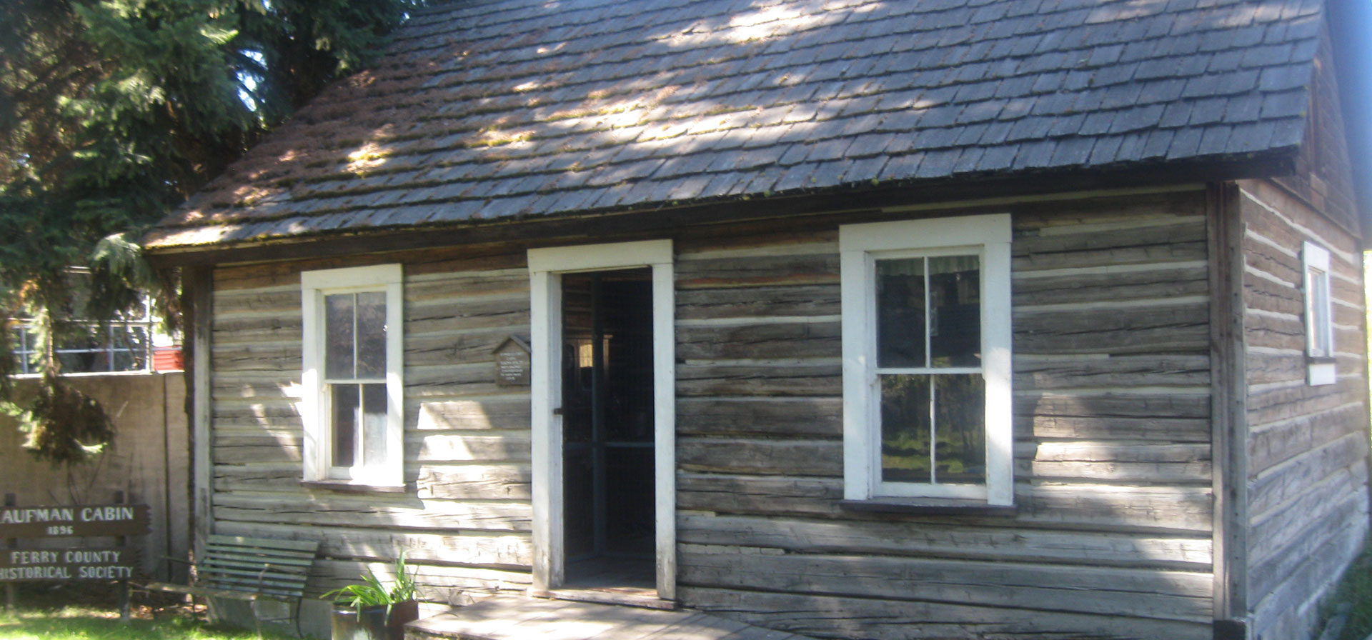 Main-Cabin Kauffman Cabin
