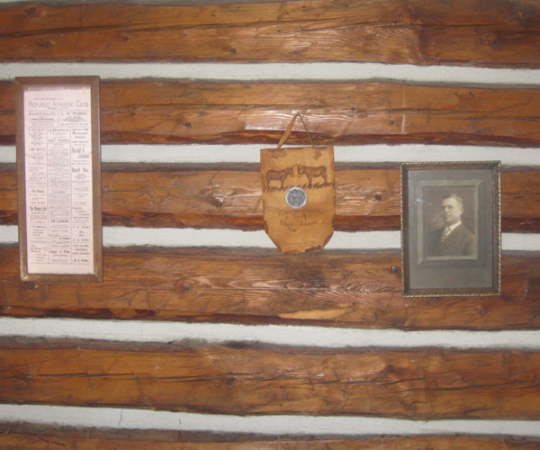 Wall-Display